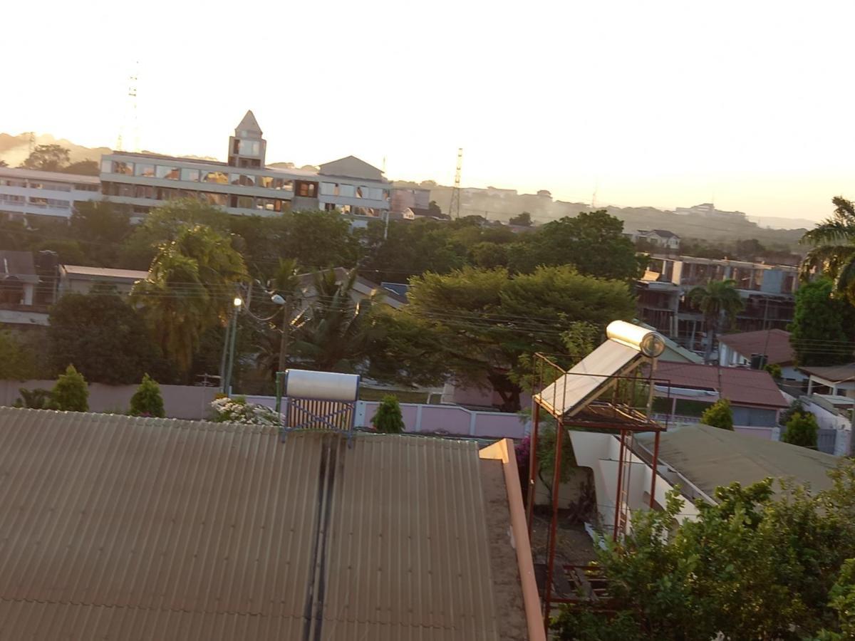 Premier Executive Apartment - The Ivy, East Legon อักกรา ภายนอก รูปภาพ