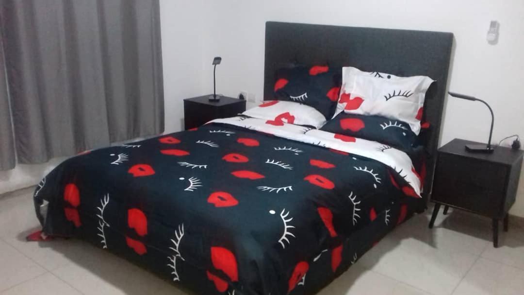 Premier Executive Apartment - The Ivy, East Legon อักกรา ภายนอก รูปภาพ
